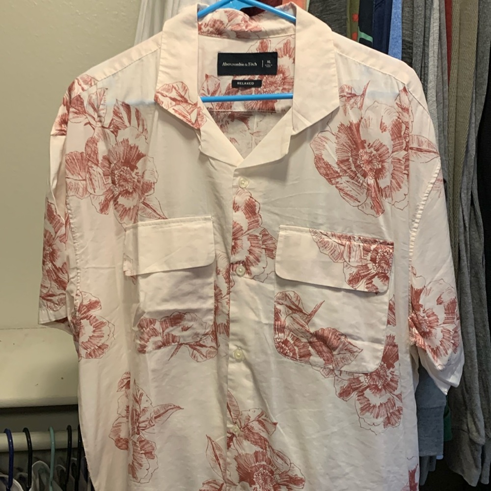 Button down Abercrombie and Fitch relaxed fit shirt